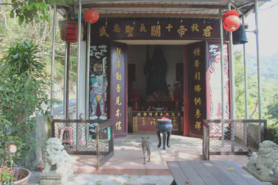 Roadside shrine
